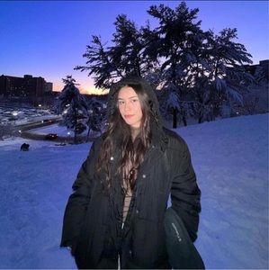 Meet your Posher, Mariana